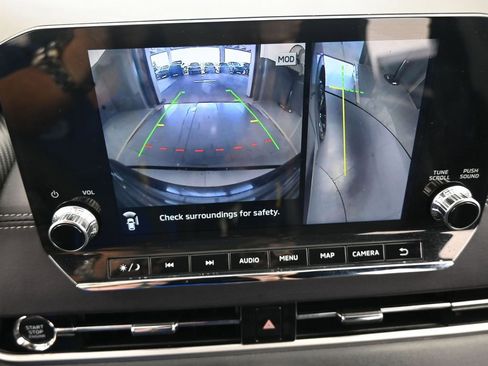 Used 2023 Mitsubishi Outlander SE image 25