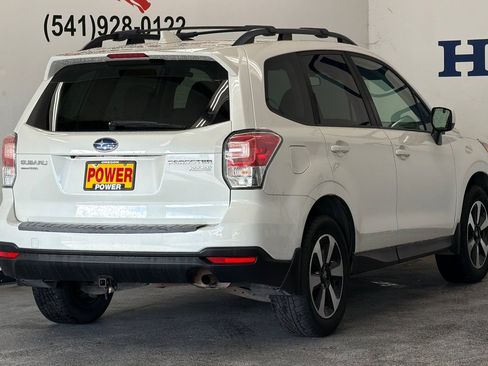 Used 2017 Subaru Forester 2.5i Premium w/ Protection Package #1 AWD/4WD image 3