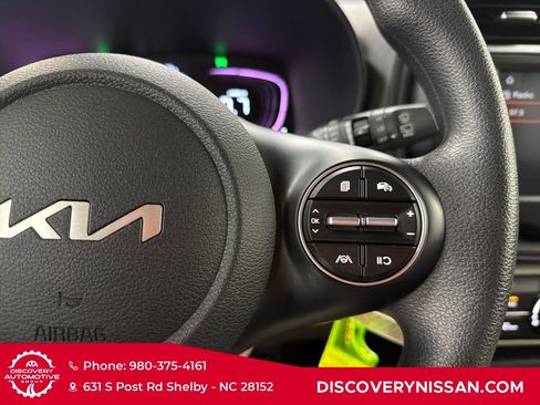 Used 2024 Kia Soul LX w/ Option Group 015 FWD image 21