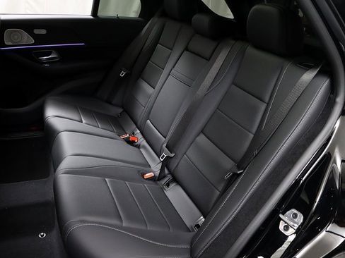New 2026 Mercedes-Benz GLE 450 4MATIC image 14