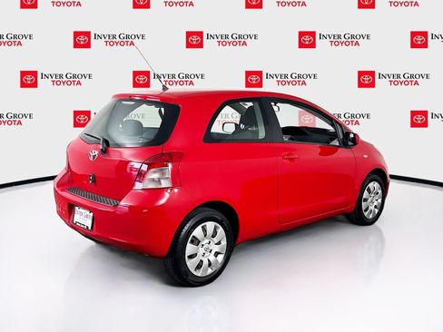 Used 2008 Toyota Yaris 2-Door Hatchback FWD image 5
