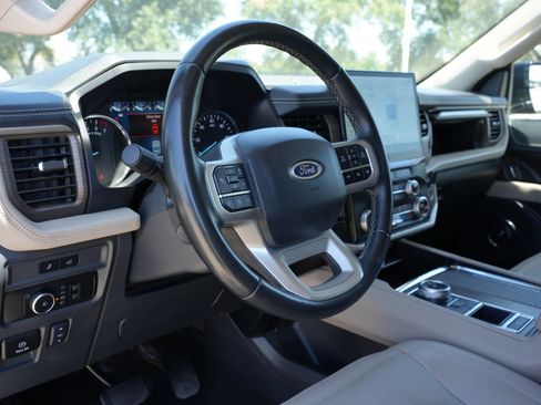 Used 2024 Ford Expedition Max Limited RWD image 15