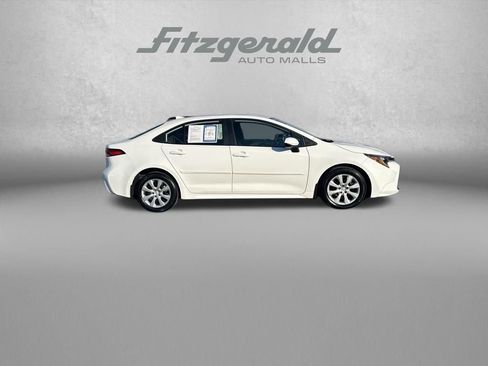 Used 2024 Toyota Corolla LE image 8