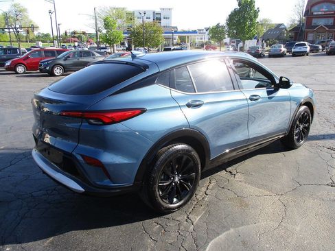 Used 2024 Buick Envista Sport Touring image 5