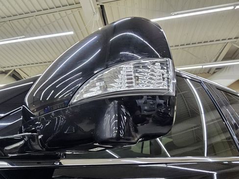 Used 2015 INFINITI QX80 4WD w/ 22" Wheel Package image 11