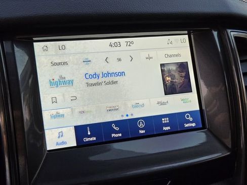 Used 2022 Ford Ranger Lariat w/ Equipment Group 501A High image 17