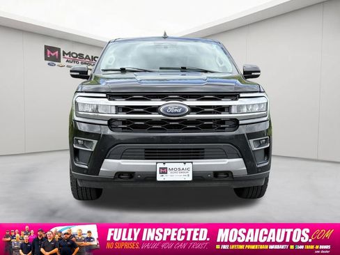 Used 2022 Ford Expedition Limited AWD/4WD image 2