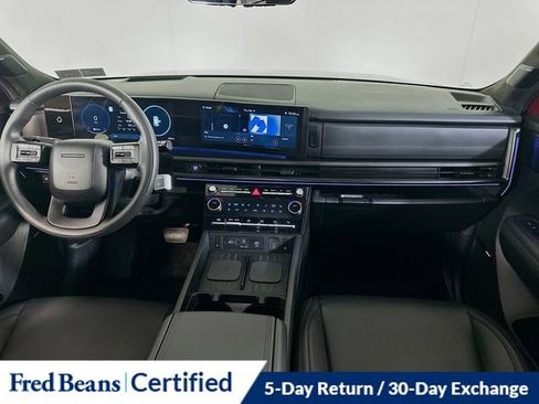 Certified 2025 Hyundai Santa Fe Calligraphy image 16