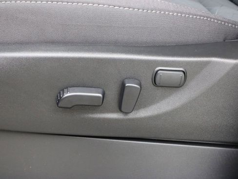 New 2026 Nissan Frontier SV AWD/4WD image 18
