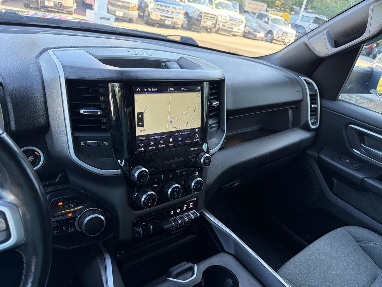 Used 2020 RAM 1500 Big Horn AWD/4WD image 34