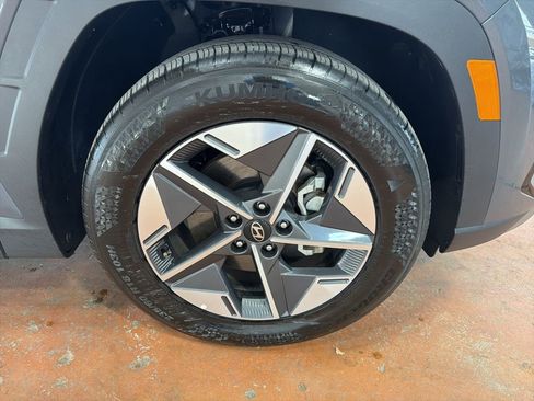 Certified 2025 Hyundai Tucson SEL image 10