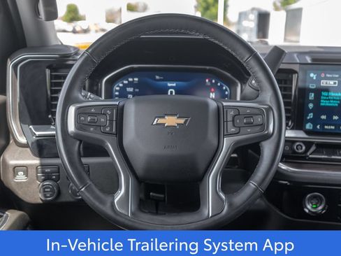 Used 2024 Chevrolet Silverado 1500 LT AWD/4WD image 14
