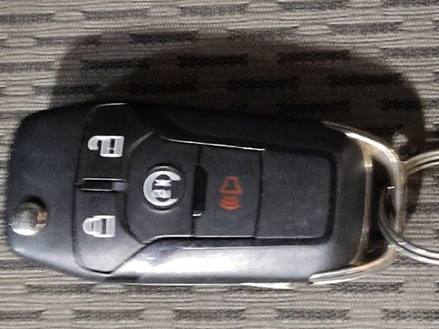 Used 2015 Ford F150 XLT w/ Equipment Group 302A Luxury image 32