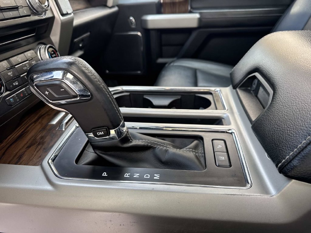 Used 2018 Ford F150 Lariat w/ Equipment Group 502A Luxury AWD/4WD image 26