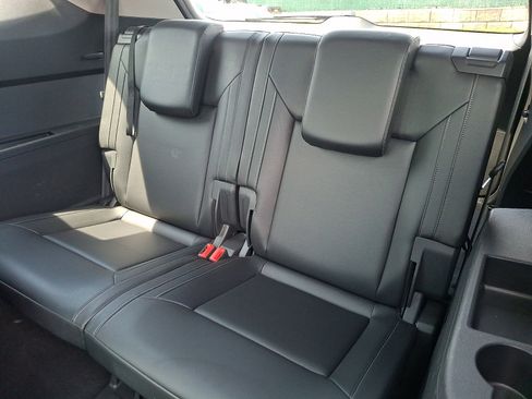 Used 2019 Volkswagen Atlas SE w/ Panoramic Sunroof Package AWD/4WD image 11