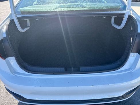 Used 2025 Volkswagen Jetta S image 25