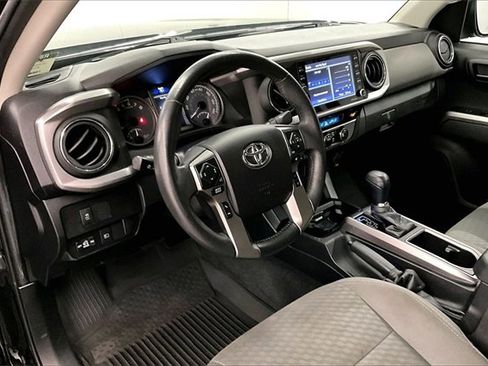 Used 2021 Toyota Tacoma SR5 image 12