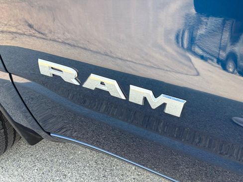 Used 2023 RAM 1500 Big Horn AWD/4WD image 10