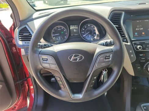 Used 2017 Hyundai Santa Fe Sport image 25