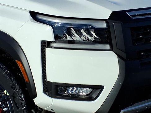 New 2026 Nissan Frontier PRO-4X image 29