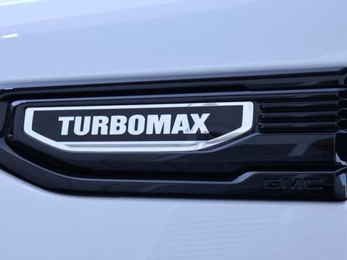 New 2026 GMC Sierra 1500 Elevation image 12