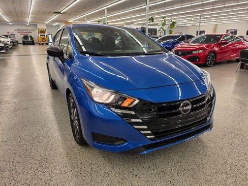 Used 2023 Nissan Versa S w/ S Plus Package FWD image 4