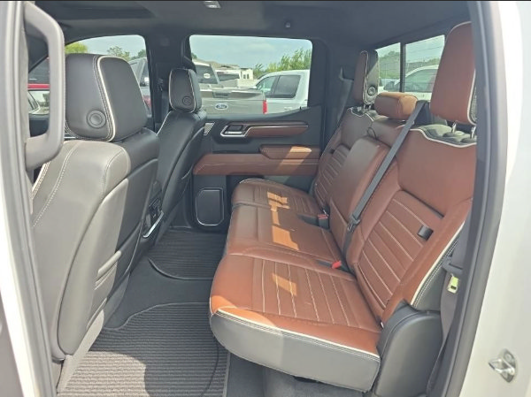 Used 2024 GMC Sierra 1500 Denali Ultimate AWD/4WD image 15