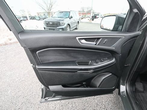 Certified 2024 Ford Edge SEL w/ Convenience Package image 18