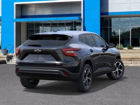 New 2026 Chevrolet Trax RS w/ Driver Confidence Package FWD image 4