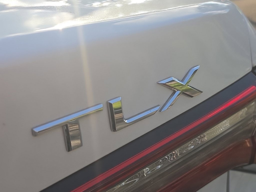 Used 2021 Acura TLX FWD image 11