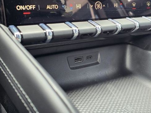 New 2026 GMC Terrain Elevation w/ Elevation Premium Package image 23