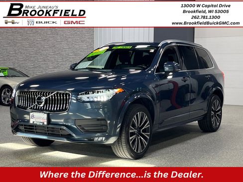 Used 2022 Volvo XC90 T6 Momentum w/ Climate Package image 1