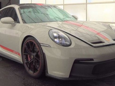 Used 2022 Porsche 911 GT3 RWD image 3