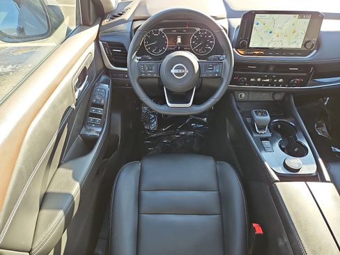 Certified 2023 Nissan Rogue SL w/ SL Premium Package image 11