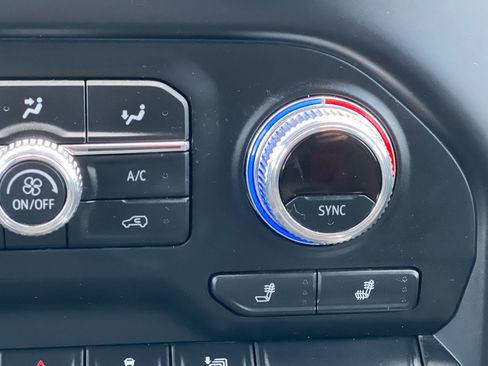 Used 2021 GMC Sierra 1500 Elevation image 28