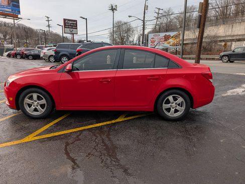Used 2014 Chevrolet Cruze LT image 4