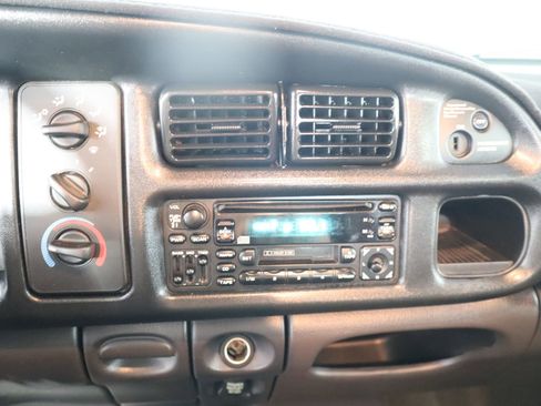 Used 2001 Dodge Ram 2500 Truck 4x4 Quad Cab image 29