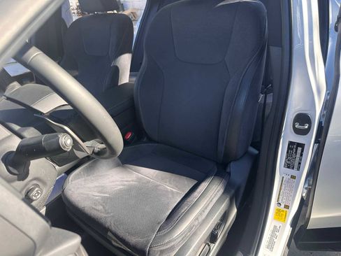 Used 2023 Lexus RZ 450e Premium image 14