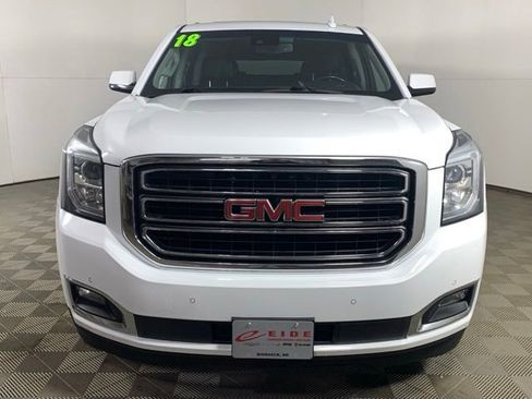 Used 2018 GMC Yukon XL SLT w/ Open Road Package AWD/4WD image 11