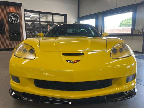 Used 2011 Chevrolet Corvette Grand Sport w/ Preferred Equipment Group RWD image 22