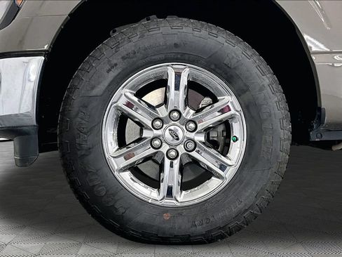 Certified 2025 Ford F150 XLT w/ Equipment Group 301A Standard AWD/4WD image 9
