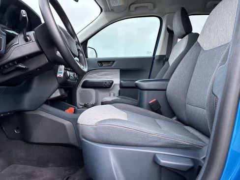 Used 2022 Ford Maverick XLT image 18