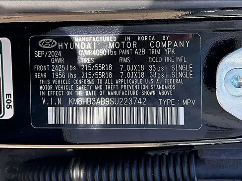 Used 2025 Hyundai Kona SEL image 32