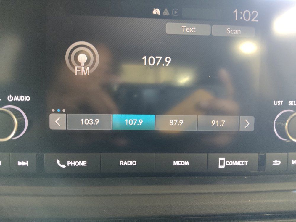Used 2023 Honda Accord EX image 25