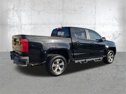 Used 2019 Chevrolet Colorado Z71 w/ LPO, Premium Interior Package image 4