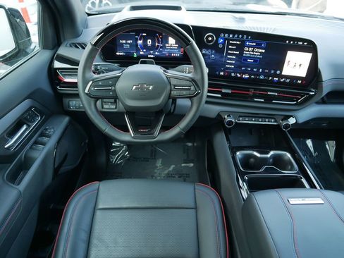 Used 2024 Chevrolet Silverado EV RST image 17