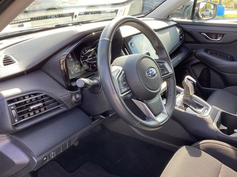 Used 2025 Subaru Legacy Premium AWD/4WD image 11