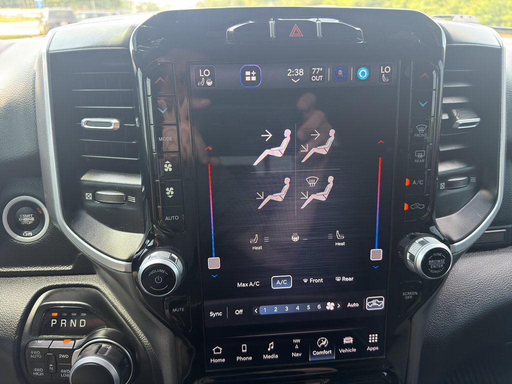 Used 2023 RAM 1500 Big Horn AWD/4WD image 13