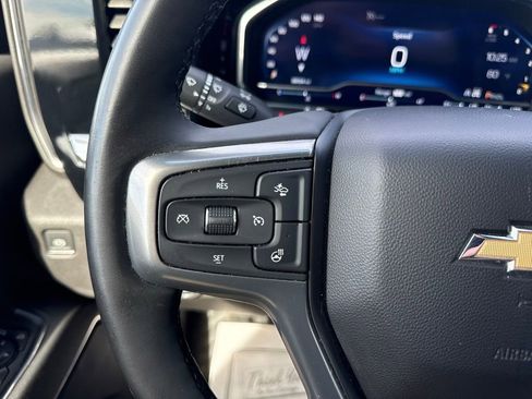 Used 2025 Chevrolet Silverado 1500 LT AWD/4WD image 21