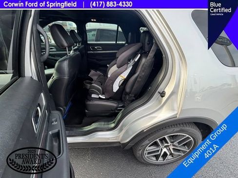 Used 2019 Ford Explorer Sport w/ Equipment Group 401A AWD/4WD image 13